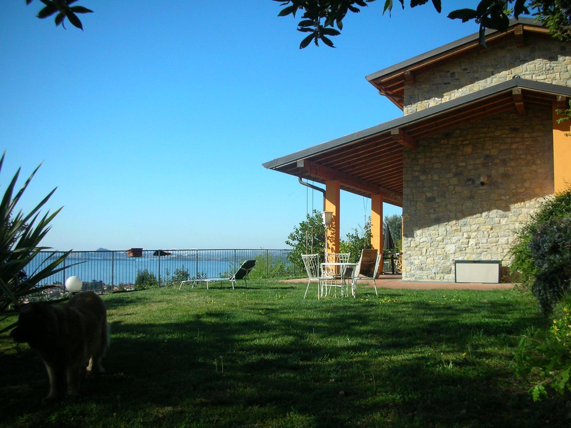 Villa Susina Toscolano Maderno Bagian luar foto